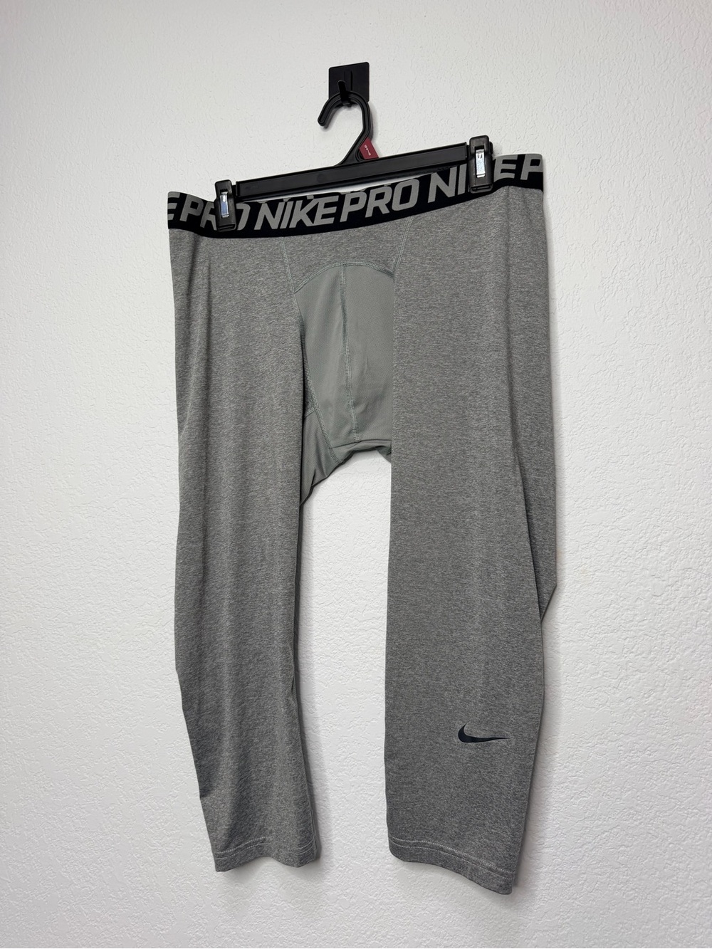 Nike Pro Tights Men's 2XL Gray Athletic 3/4 Base Layer Compression 703082-091